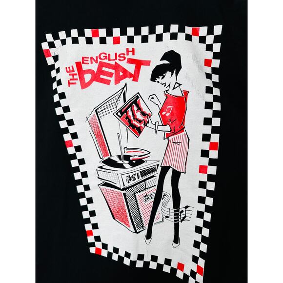 The English Beat Black Short Sleeve Black White Red Graphic Tee XL - Picture 6 of 13
